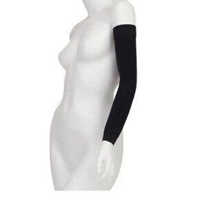 Juzo Compression Max ArmSleeve 20-30mmHg Reg Soft Silicone Black 3511CGRSB10